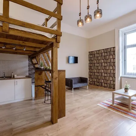 Andrassy 53 2bedroom Center * 布达佩斯